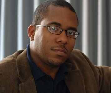 smith.theo (cropped).jpg