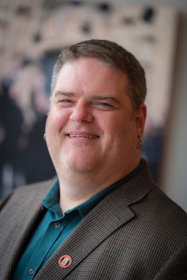 Jeff Shultz headshot smile small.jpeg