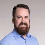 larsen ms headshot.jpg