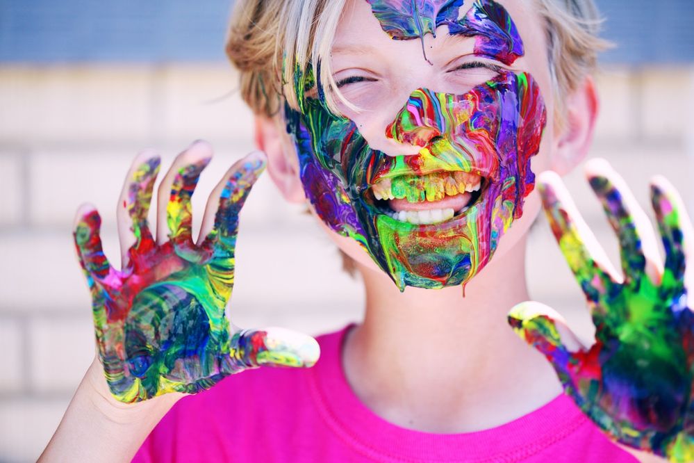 4k-wallpaper-blur-boy-1149022.jpg