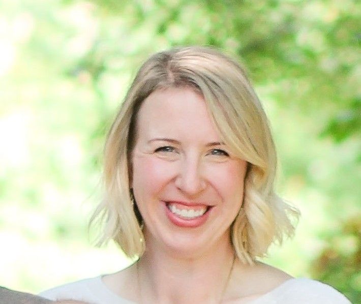 2018 head shot (2).jpg
